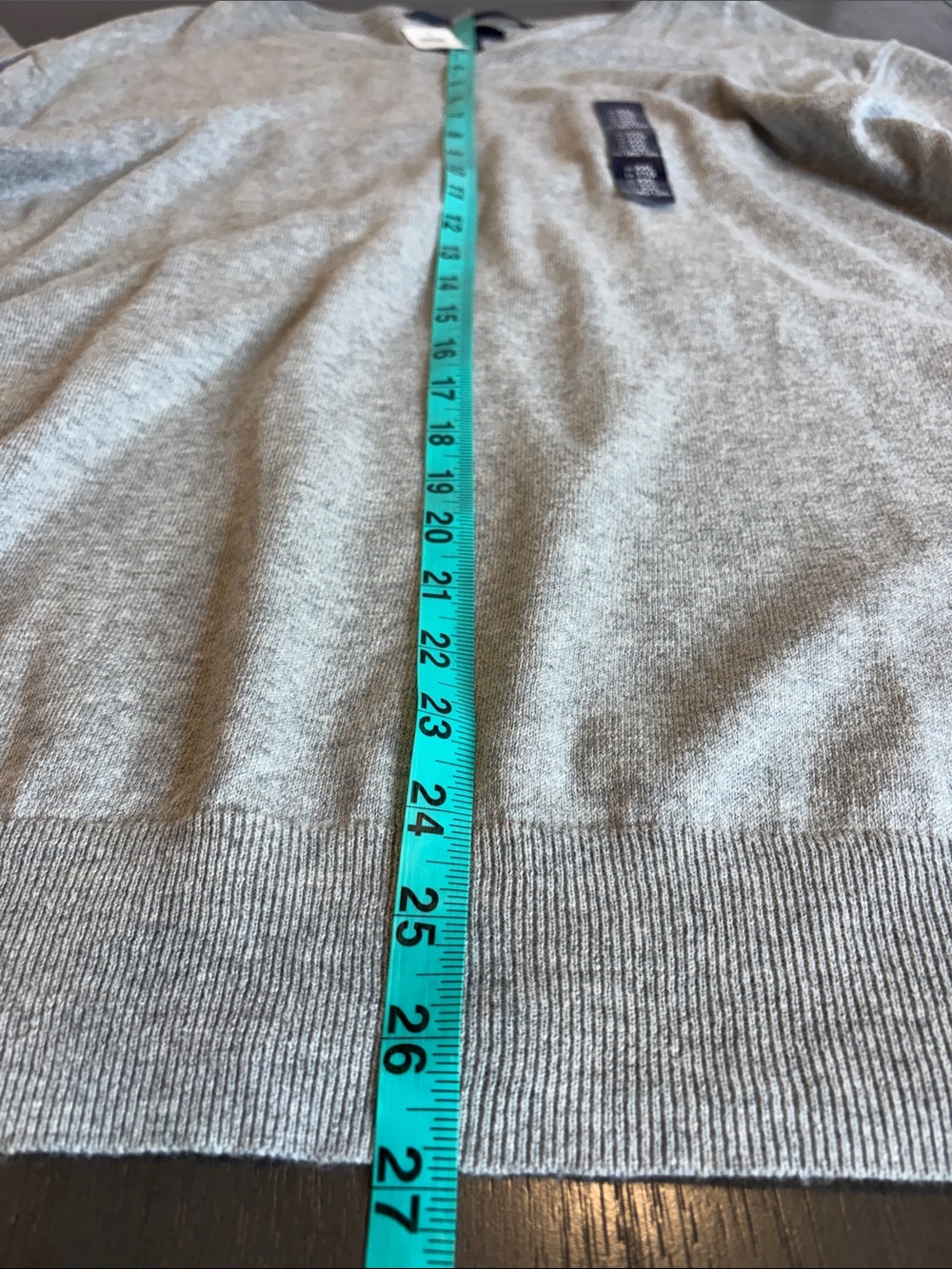 🩶GAP Men’s Lightweight V-Neck Sweater XXL NWT Light Gray Long Sleeve Classic 🩶 - Picture 6 of 9